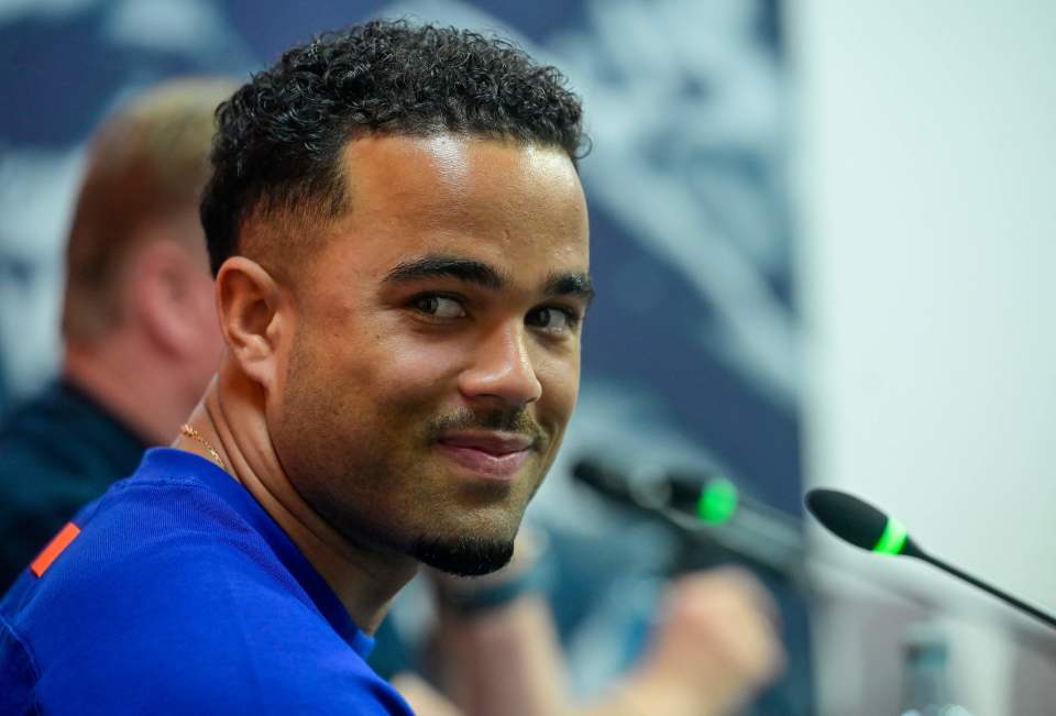 勒沃库森窗口期造点机会,志在意大利杯名次提升,更衣室稳定,资深球员宣示担当的简单介绍 勒沃库森窗口期造点机会,志在意大利杯名次提升,更衣室稳定,资深球员宣示担当的简单介绍