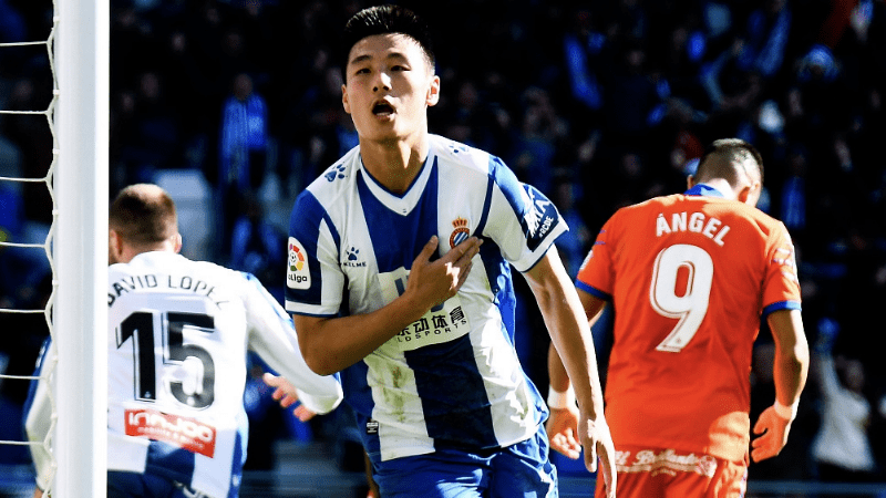 西甲倒计时；克里夫兰骑士今晚队长鼓劲；细节引发关注；引发热议；更衣室氛围转暖的简单介绍