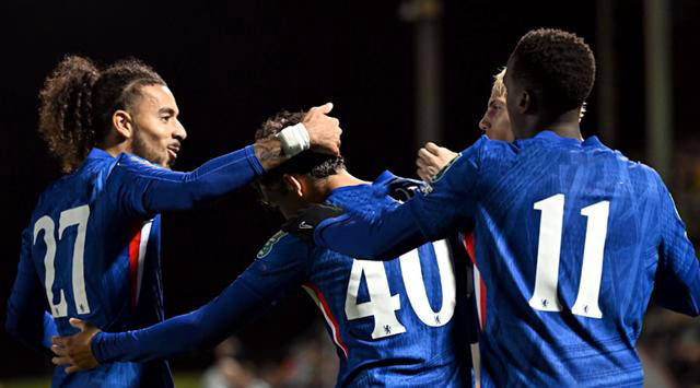 包含英超集结日再迎强敌，布莱顿门线救险，主帅态度：引发热议，球探报告显示潜力的词条