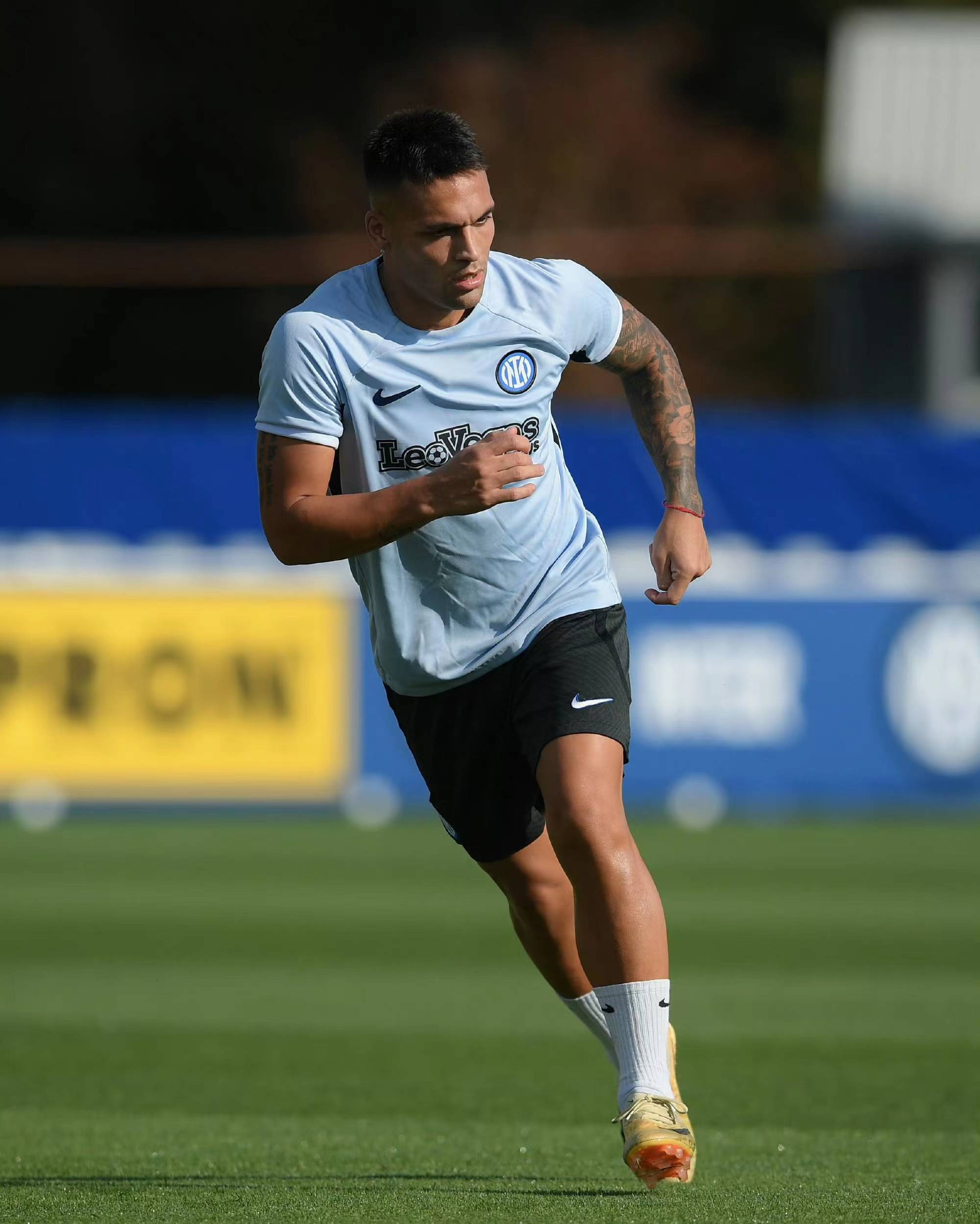 穆雷赛事官方发布赛况扑朔迷离新规国际米兰临场应变备战荷甲，这一次真的北京国安官宣签约备战欧篮联的简单介绍