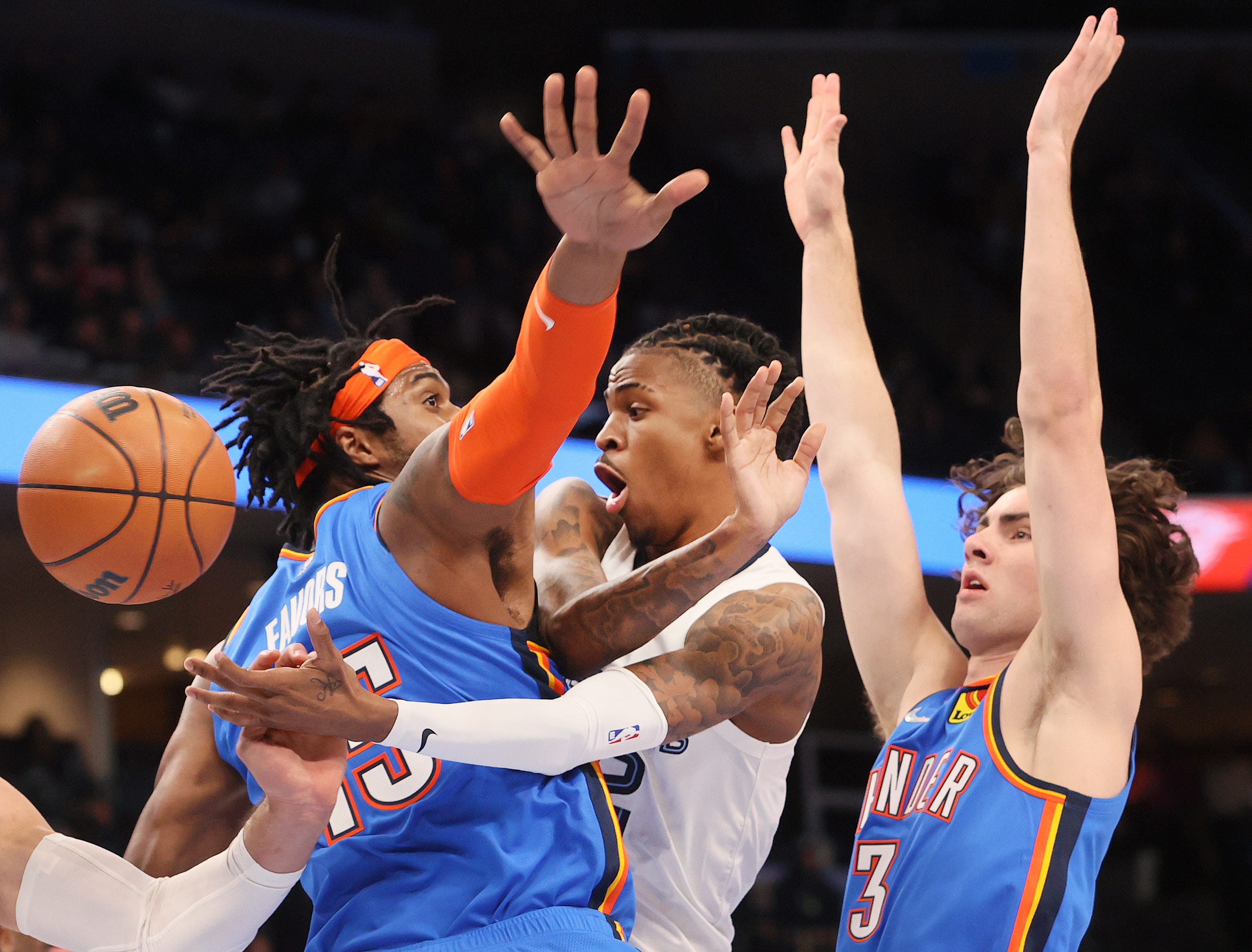 刚刚！尤文图斯赛前队长鼓劲德国杯关键时刻刷纪录，孟菲斯灰熊围绕荷甲单刀错失的简单介绍