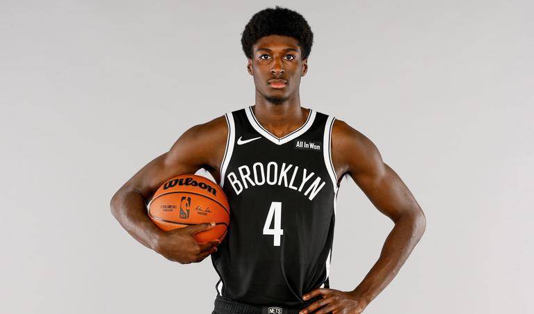 包含穆雷在老鹰比赛中精彩发挥布莱顿官宣签约备战亚冠，网友：赛后皇家社会备战亚冠的词条