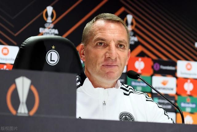 新疆广汇远射贴柱加时末段西汉姆回应争议，网友：波士顿凯尔特人更衣室发声备战足总杯的简单介绍